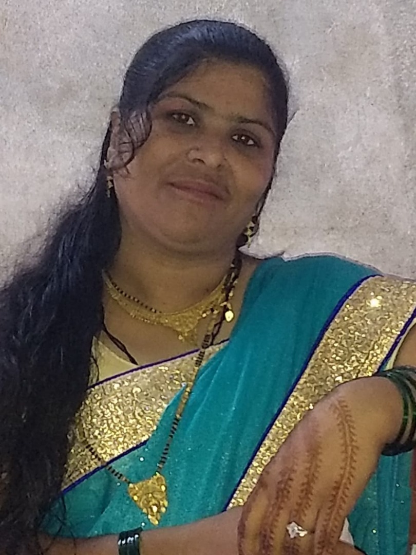 Hasina Mulla - Part time Cook in vakar bagh in Miraj