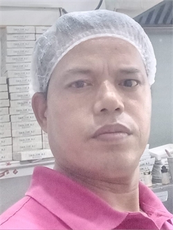 Chandra Bahadur Chowdhuri - Full time Cleaner and Cook in Neap sea Road in Mumbai