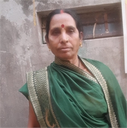 Chinta Devi - Full time Baby Sitter in Bhopal in Bhopal