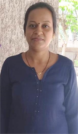 Deepali Medhekar - Part time Cleaner and Cook and Baby Sitter in MALAD EAST in Mumbai
