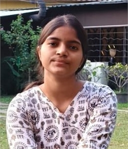 Dipali divekar - Part time Baby Sitter in Kothrud in Pune