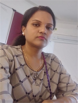Dipti Yadav - Full time Baby Sitter in malabar hill in Mumbai