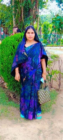 Durga Dolui - Full time Cleaner and Cook and Baby Sitter in Howrah in Kolkata