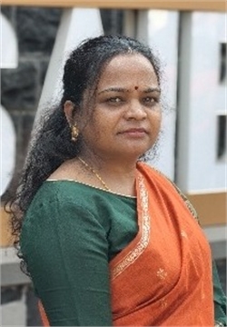 Gayathri - Part time Baby Sitter in banglore in Bangalore Bengaluru