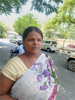 Gaytri relhwal - Part time Cleaner in Munnerka in Delhi