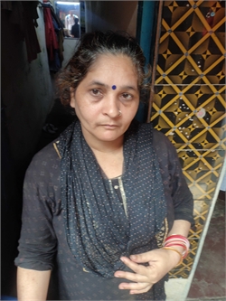 Geeta - Part time Cleaner in ambedkar camp in Delhi