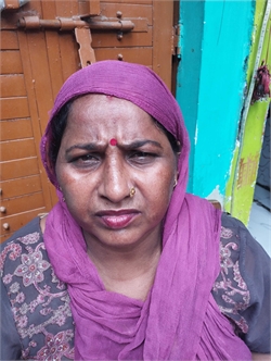 Geeta - Part time Cleaner in selempur old in Delhi