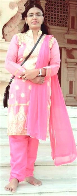 Geeta Bhandari - Full time Baby Sitter in Goregaon West in Mumbai