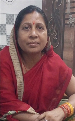 Gita tivari - Part time Cleaner and Baby Sitter in nand Nagri in Delhi