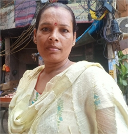 Gudi Devi - Part time Cleaner and Cook in Karkardooma in Delhi