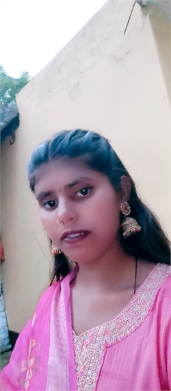 Gudiya Tiwari - Part time Cook and Baby Sitter in Eldeco Udyan Ii in Lucknow