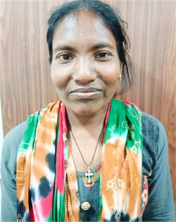 Gulab Lakra - Full time Cleaner and Cook in Andheri East in Mumbai