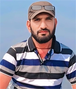 Hareshbhai Pandav - Full time Cleaner in Surat in Surat