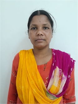 Hiramani Bhagat - Full time Cleaner and Cook and Baby Sitter in Malad West in Mumbai