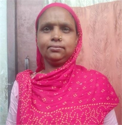 Ishrat Khatoon - Part time Cleaner in Anand Parbat in Delhi