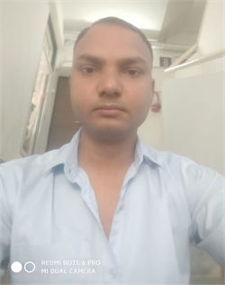 Jay Ram Mandal - Full time Cleaner in Seven Bunglow in Mumbai