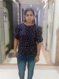 Juhi manohar thakur - Full time Cleaner and Baby Sitter in malad west in Mumbai