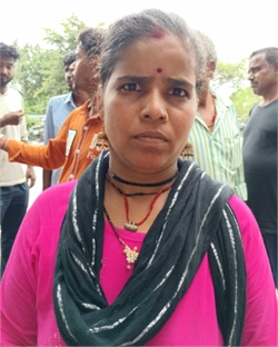 Jyoti - Part time Cleaner in JNU camp in Delhi