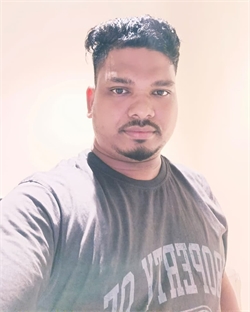 kailash Majhi - Full time Cleaner in Ram mandir in Mumbai