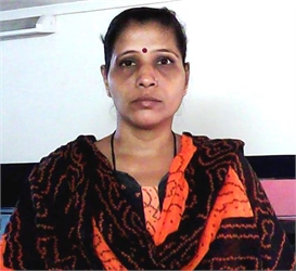 Kalpana Ganesh Agaskar - Part time Cleaner and Cook and Baby Sitter in malad west in Mumbai