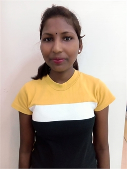 Kalpana Minj - Full time Cleaner in Malad West in Mumbai