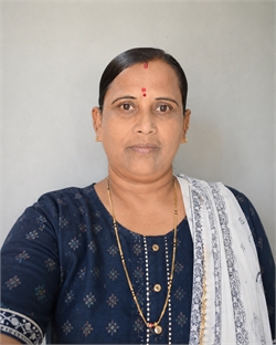 Kamini Raju Kadam - Part time Cleaner and Cook and Baby Sitter in Kharadi in Pune