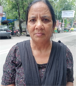 Kamlesh - Part time Cook and Baby Sitter in Alaknanda in Delhi