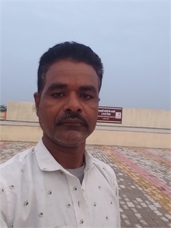 kanhya Singh - Part time Cook in Pali railway station in Jodhpur