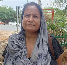 Kanika - Part time Cleaner and Cook and Baby Sitter in Mohan Nagar in Delhi