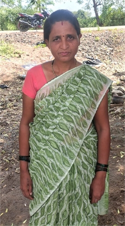 Karuna Bramhane - Full time Baby Sitter in Buldhana Dahiwadi in Mahabaleswar