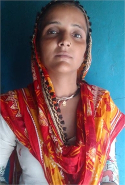 Kavita - Part time Baby Sitter in Anand Parbat in Delhi