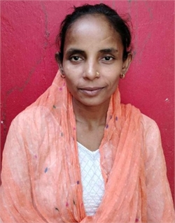 Kavita - Part time Cleaner in JJ Colony, Sector 15 in Noida