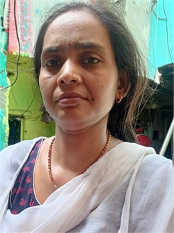 Kavita - Part time Cleaner and Cook in r k puram sector 6 in Delhi