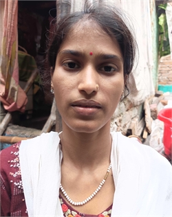 Khushboo - Part time Cleaner and Cook in Shashi garden in Delhi