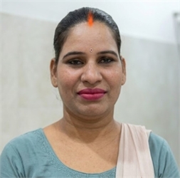 Khushboo Devi - Part time Cleaner and Cook in Wazirabad in Gurgaon