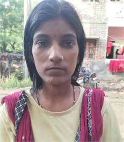 Khushboo Devi - Part time Cleaner in Baprola in Delhi
