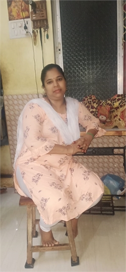 Kiran Bombale - Part time Cleaner and Cook and Baby Sitter in Borivali East in Mumbai