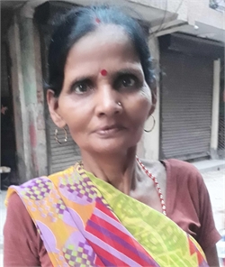 Kiran Devi - Part time Cleaner in shakarpur in Delhi
