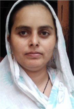 Kulsum - Part time Baby Sitter in Okhla Industrial Estate in Delhi