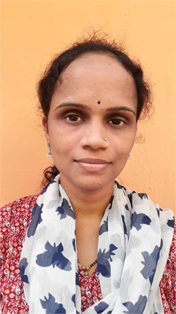 Kusum Madavkar - Part time Cleaner and Cook and Baby Sitter in kharegaon in Mumbai