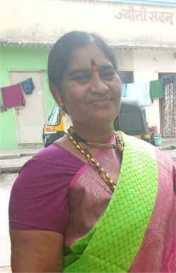 Kusum Saket - Part time Cleaner and Cook and Baby Sitter in Teargaon in Pune