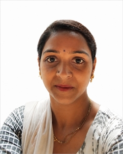 Kusum Ganesh Kadam - Part time Cleaner in Dharavi in Mumbai