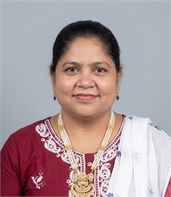 Kusum Singh - Part time Cleaner and Cook and Patient Care and Elderly Care and Baby Sitter in Pari Chowk, Greater Noida, Uttar Pradesh in Noida