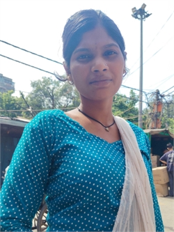 Lali - Part time Cleaner and Baby Sitter in Karkardooma Village in Delhi