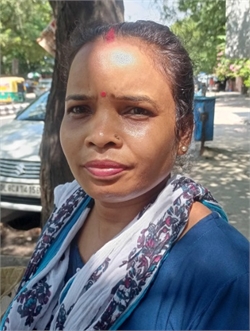 Lata - Part time Cook in Dakshinpuri in Delhi