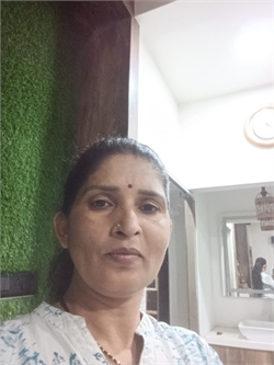 Lata Done - Part time Baby Sitter in hanuman nagar rd in Nagpur