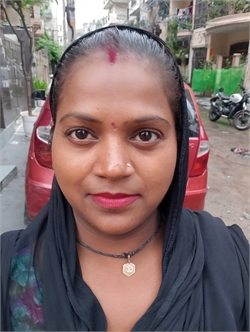 Laxmi - Part time Cleaner and Baby Sitter in chirag delhi in Delhi