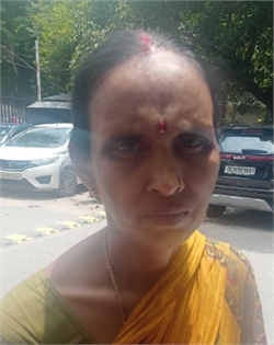 Laxmi - Part time Cleaner and Cook in Sheikh Sarai in Delhi