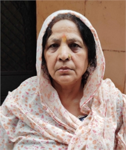 Laxmi Devi - Part time Cook in Uttam Nagar in Delhi