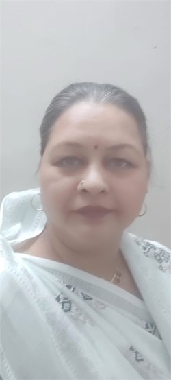 Laxmi Prajapati - Part time Cook in Civil Hospital Rd, Haripura, in Ahmedabad